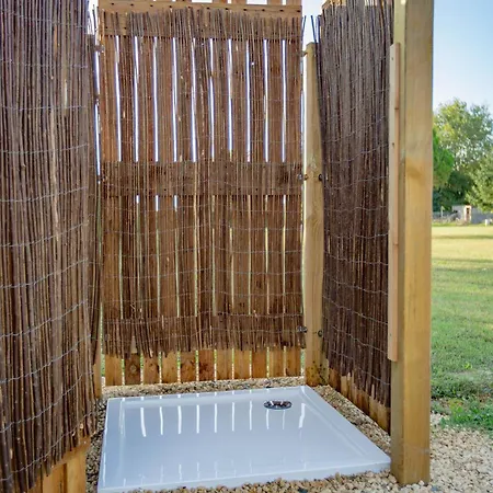 Insolite En Tente * Allonnes (Maine-et-Loire)