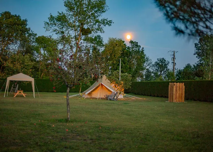 캠프장 Insolite En Tente Allonnes (Maine-et-Loire)